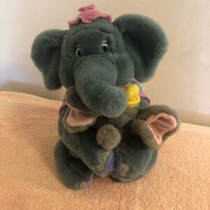 Disney Store Mrs Jumbo Holding Dumbo 12” Plush RARE